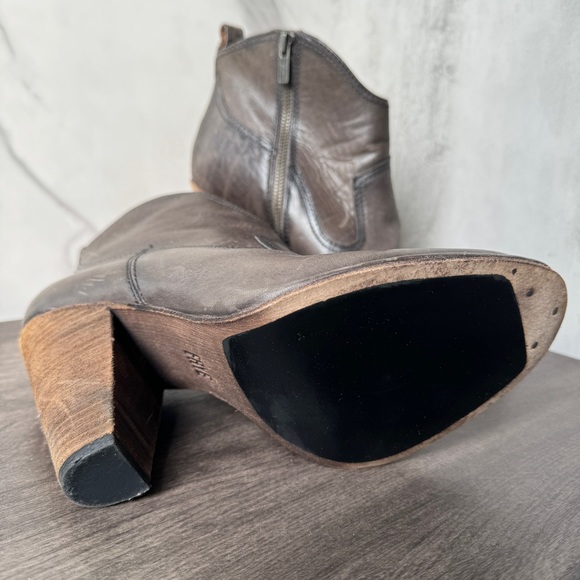 FRYE Madeline Short Western Bootie Size 10 - Picture 6 of 8